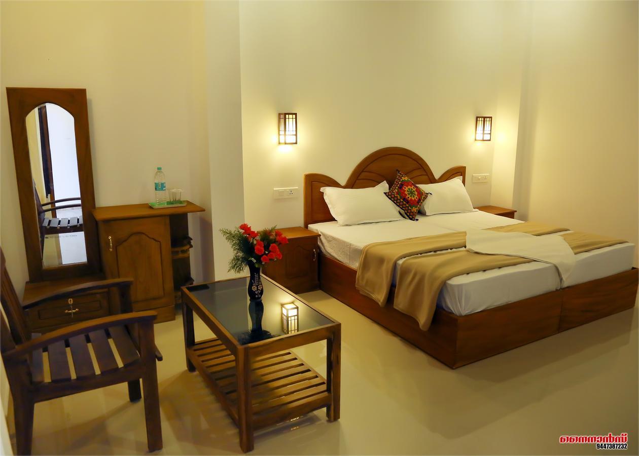 Holiday Villa Thekkady Exterior foto